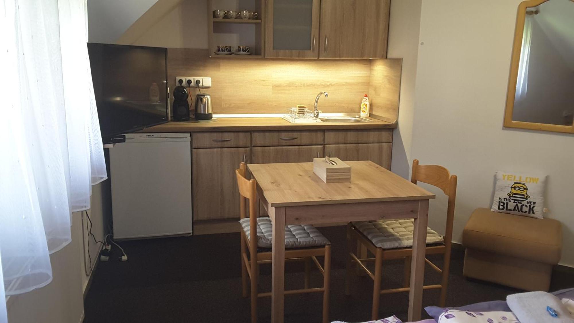 Apartmany - Privat Pacholik Рокитнице над Ийзероу Екстериор снимка